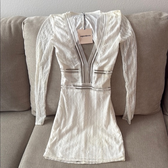 Superdown White Long Sleeve Bodycon Dress - Picture 3 of 5